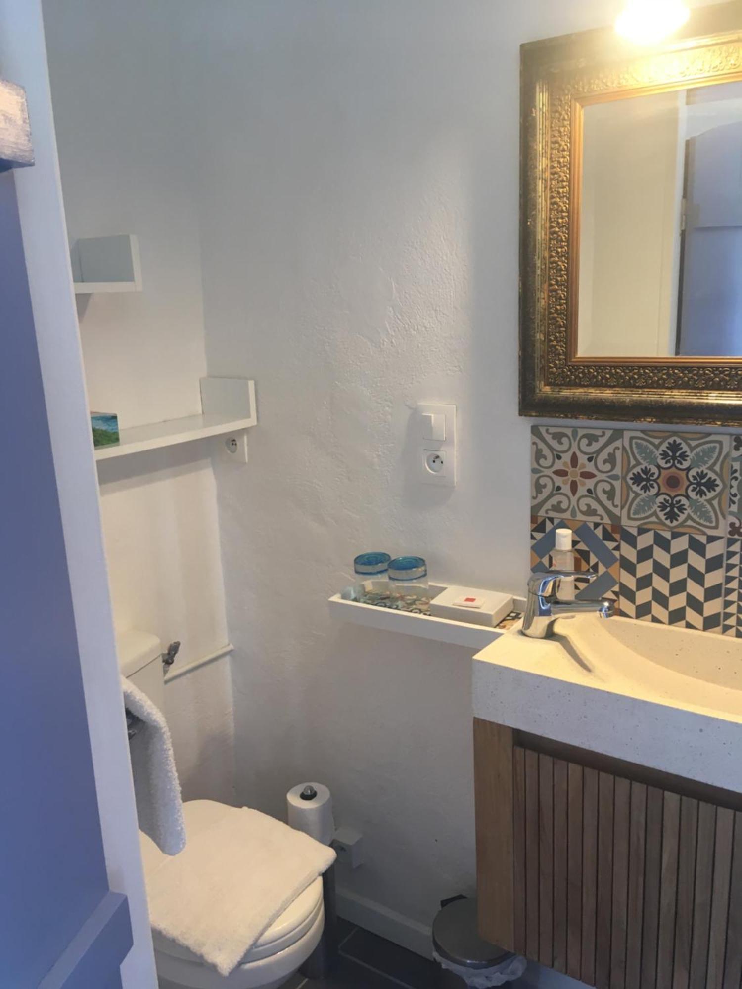 Le Buzet Bleu Bed & Breakfast Noirmoutier-en-l'Ile Exterior foto