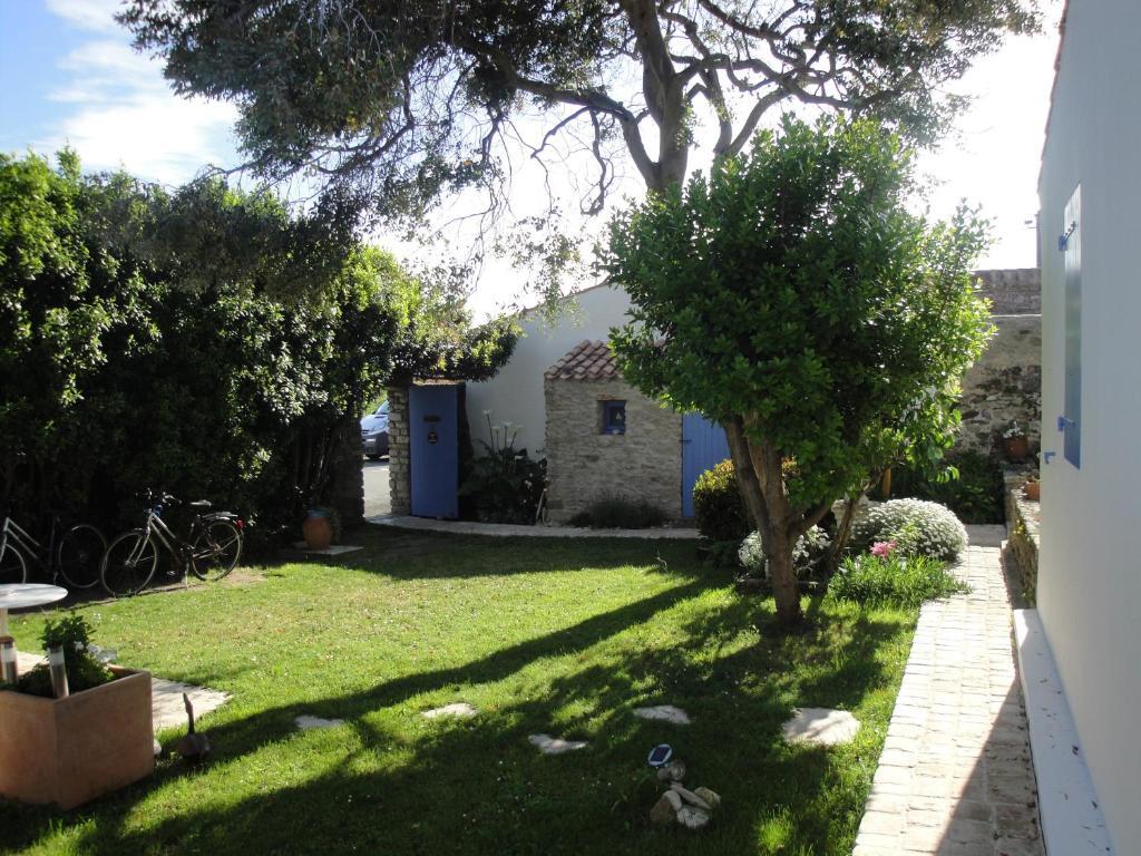 Le Buzet Bleu Bed & Breakfast Noirmoutier-en-l'Ile Exterior foto