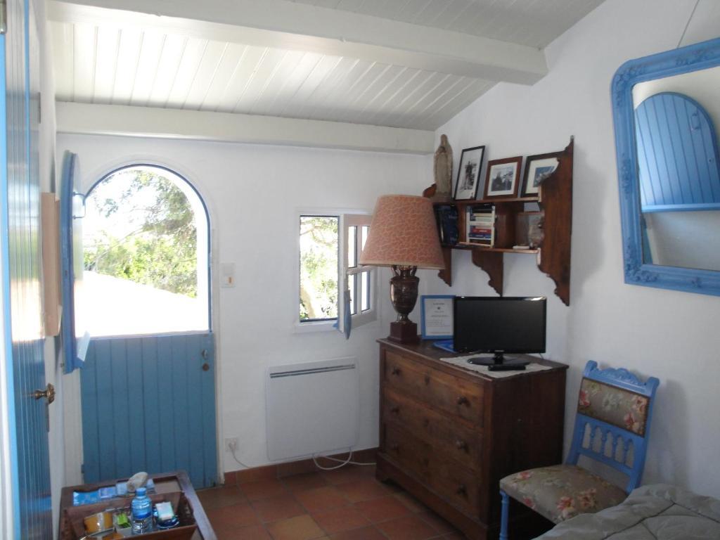 Le Buzet Bleu Bed & Breakfast Noirmoutier-en-l'Ile Quarto foto